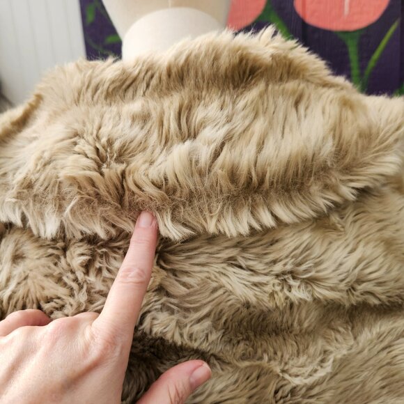 Vintage 1970's Boho Faux Fur Fuzzy Dress Length Coat, AS IS  Needs CLEANED - Picture 10 of 15